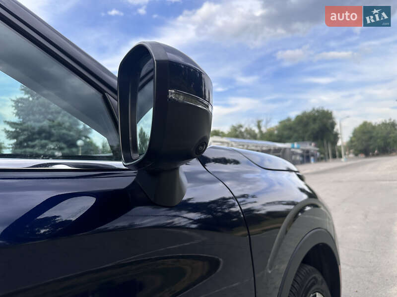 Внедорожник / Кроссовер Mitsubishi Outlander 2022 в Запорожье