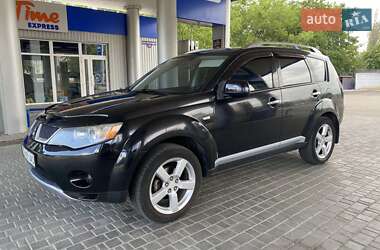 Внедорожник / Кроссовер Mitsubishi Outlander 2008 в Николаеве