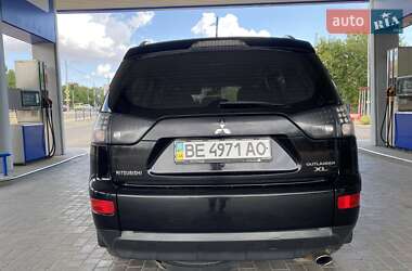 Внедорожник / Кроссовер Mitsubishi Outlander 2008 в 