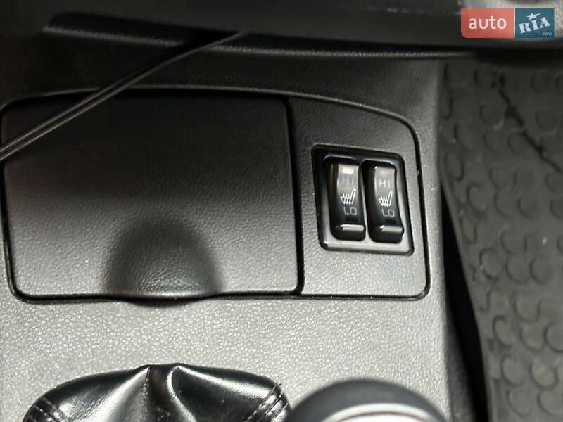 Внедорожник / Кроссовер Mitsubishi Outlander 2009 в Киеве