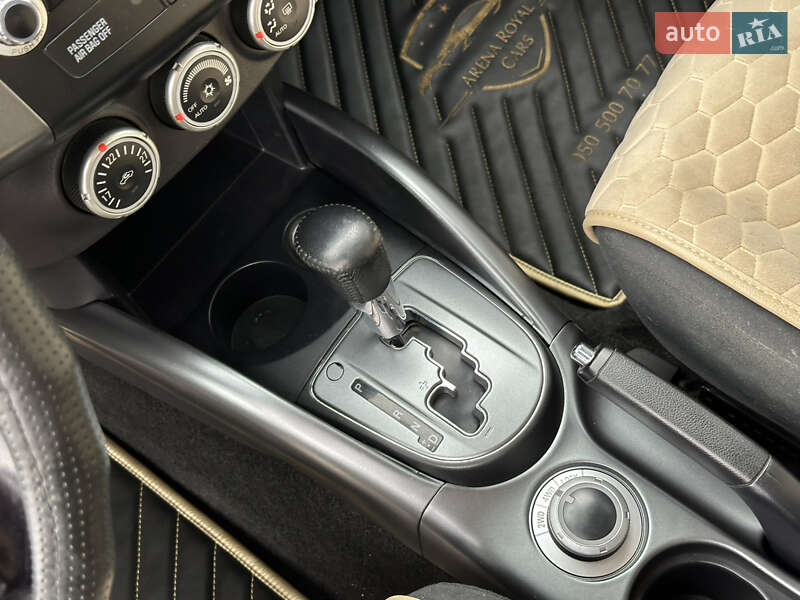 Внедорожник / Кроссовер Mitsubishi Outlander 2009 в Харькове