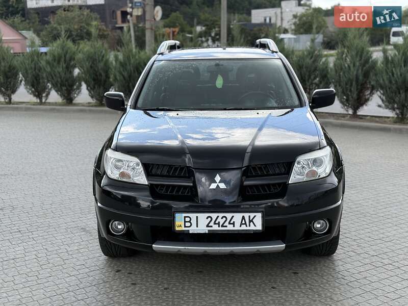 Внедорожник / Кроссовер Mitsubishi Outlander 2007 в Полтаве
