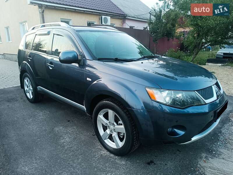 Mitsubishi Outlander 2008