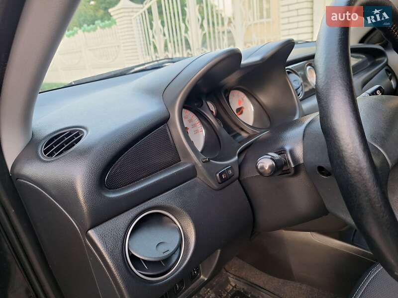 Внедорожник / Кроссовер Mitsubishi Outlander 2008 в Черновцах