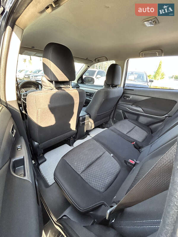 Внедорожник / Кроссовер Mitsubishi Outlander 2014 в Сумах