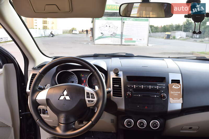 Внедорожник / Кроссовер Mitsubishi Outlander 2008 в Ивано-Франковске