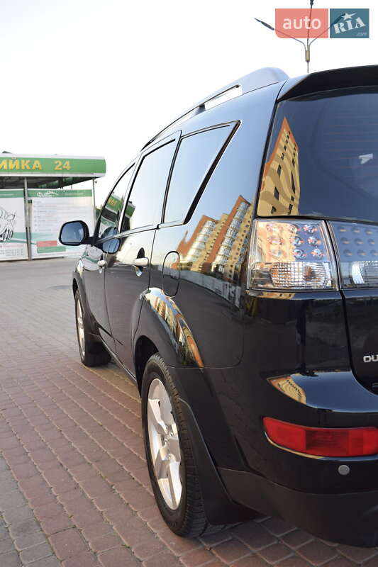 Внедорожник / Кроссовер Mitsubishi Outlander 2008 в Ивано-Франковске