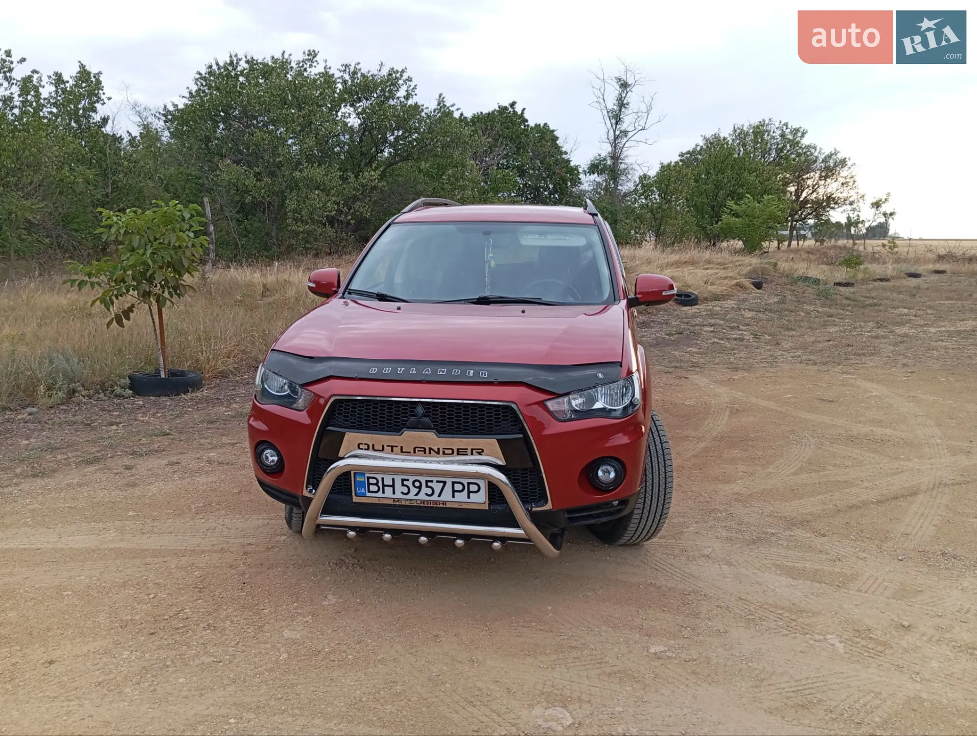 2013 Mitsubishi Outlander - фото 1
