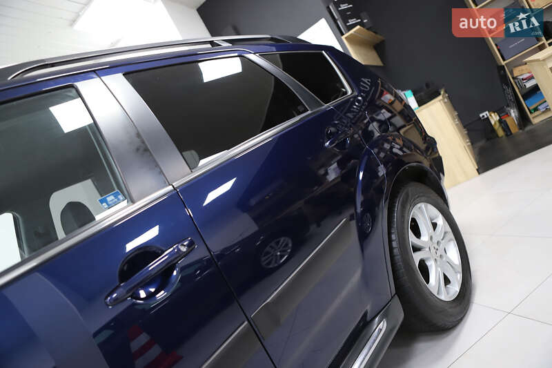 Позашляховик / Кросовер Mitsubishi Outlander 2012 в Дрогобичі