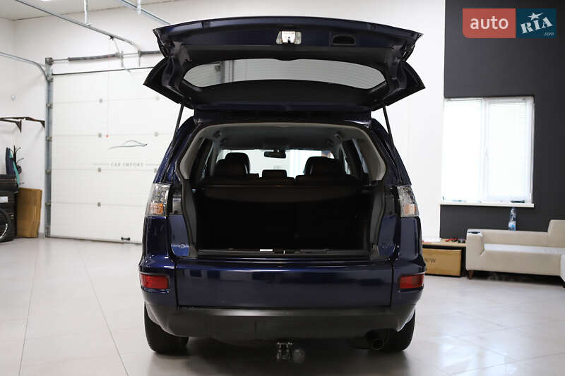 Позашляховик / Кросовер Mitsubishi Outlander 2012 в Дрогобичі