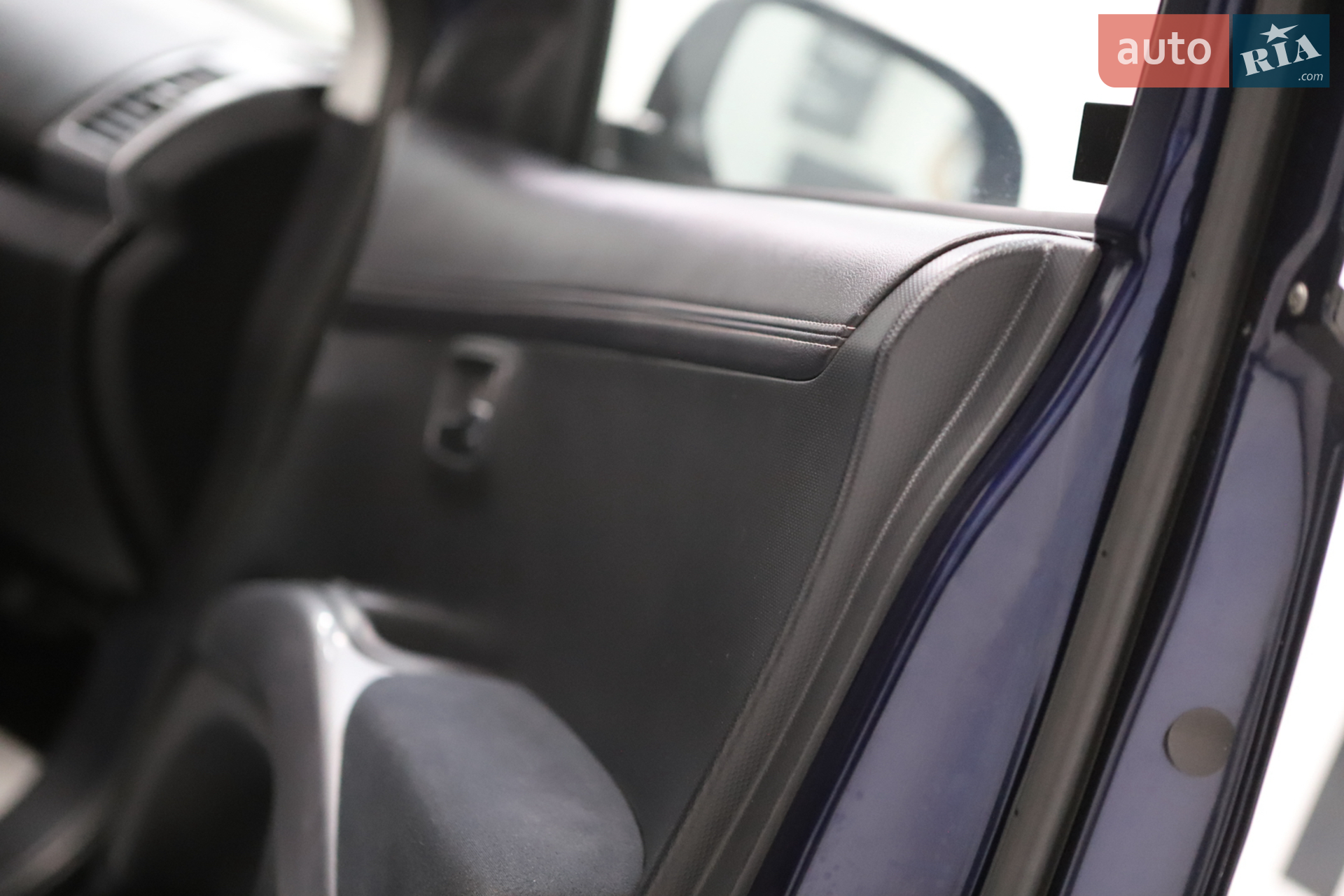 2012 Mitsubishi Outlander - мініатюра 79