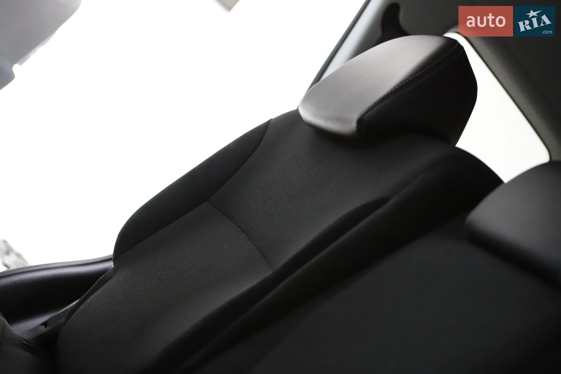 2012 Mitsubishi Outlander - мініатюра 94