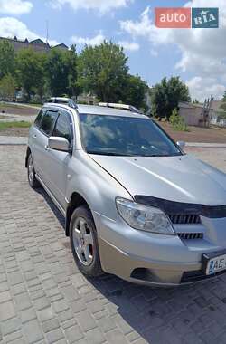 Внедорожник / Кроссовер Mitsubishi Outlander 2004 в 