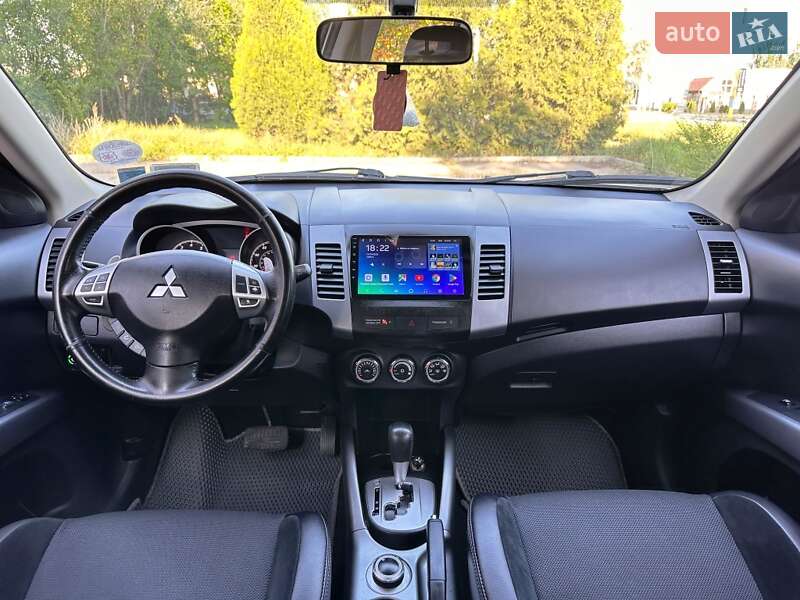 Внедорожник / Кроссовер Mitsubishi Outlander 2013 в Запорожье