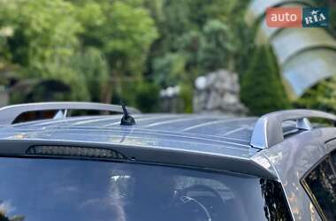 Внедорожник / Кроссовер Mitsubishi Outlander 2009 в 
