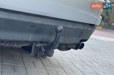 Внедорожник / Кроссовер Mitsubishi Outlander 2009 в 