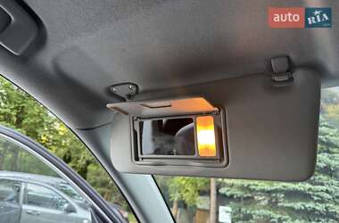 Внедорожник / Кроссовер Mitsubishi Outlander 2009 в 