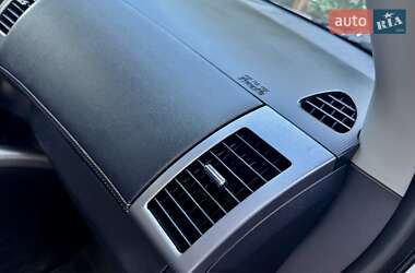 Внедорожник / Кроссовер Mitsubishi Outlander 2009 в 