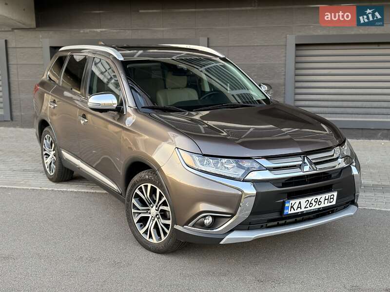 Mitsubishi Outlander 2017