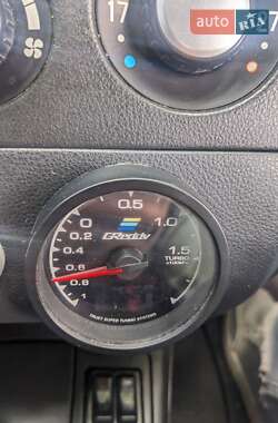 Внедорожник / Кроссовер Mitsubishi Outlander 2005 в  фото 30 Внедорожник / Кроссовер Mitsubishi Outlander 2005 в