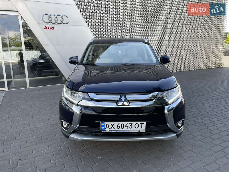 Mitsubishi Outlander 2017