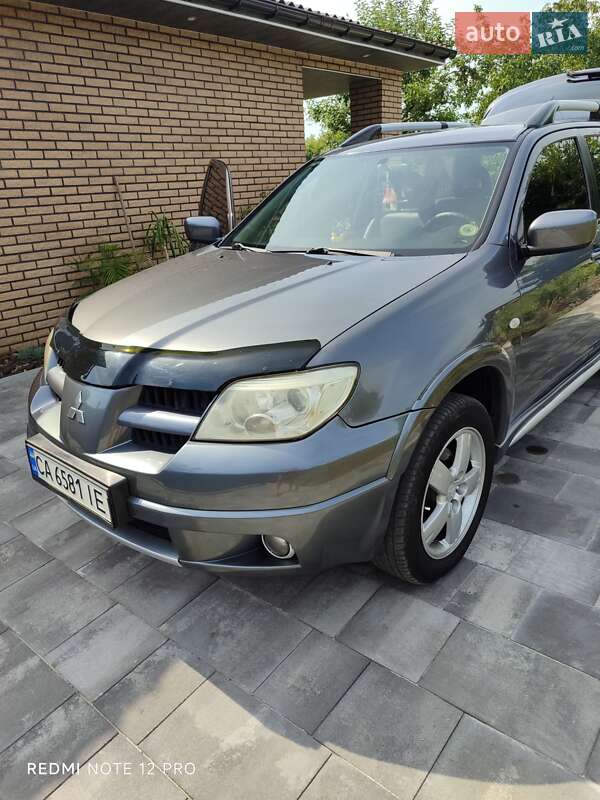 Внедорожник / Кроссовер Mitsubishi Outlander 2007 в Черкассах фото 9 Внедорожник / Кроссовер Mitsubishi Outlander 2007 в Черкассах