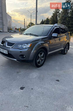 Внедорожник / Кроссовер Mitsubishi Outlander 2007 в 