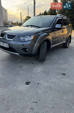 Внедорожник / Кроссовер Mitsubishi Outlander 2007 в 
