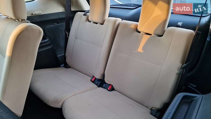 Внедорожник / Кроссовер Mitsubishi Outlander 2018 в Ровно