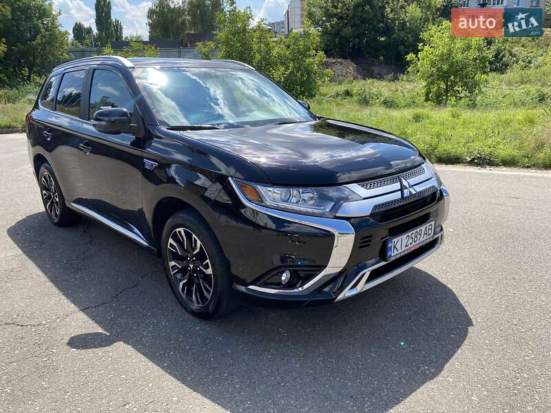 Mitsubishi Outlander 2018