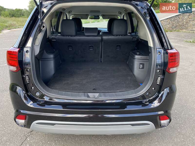 Позашляховик / Кросовер Mitsubishi Outlander 2018 в Білій Церкві