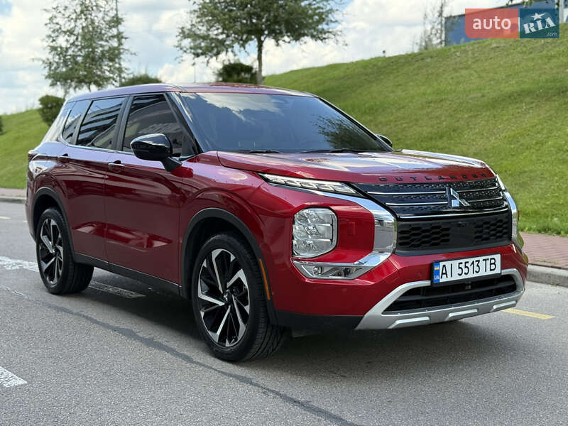 Mitsubishi Outlander 2022