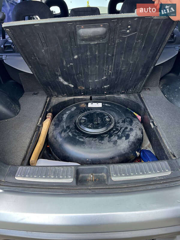 Позашляховик / Кросовер Mitsubishi Outlander 2003 в Дрогобичі фото 8 Позашляховик / Кросовер Mitsubishi Outlander 2003 в Дрогобичі