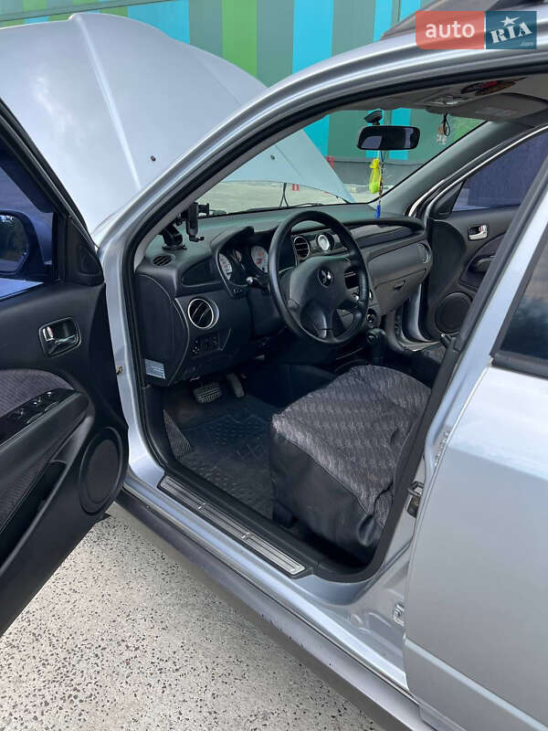 Позашляховик / Кросовер Mitsubishi Outlander 2003 в Дрогобичі фото 11 Позашляховик / Кросовер Mitsubishi Outlander 2003 в Дрогобичі