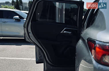 Внедорожник / Кроссовер Mitsubishi Outlander 2022 в 