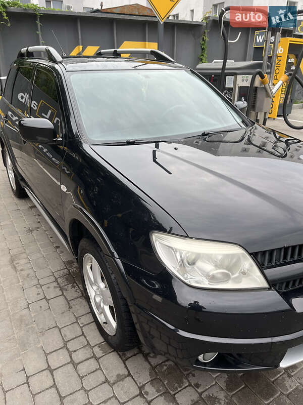 Внедорожник / Кроссовер Mitsubishi Outlander 2008 в Харькове