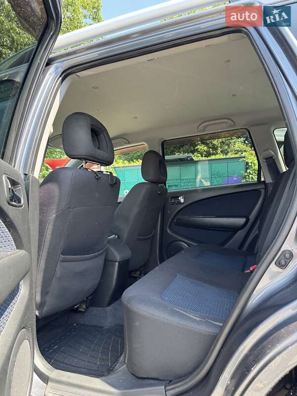 Позашляховик / Кросовер Mitsubishi Outlander 2009 в Івано-Франківську