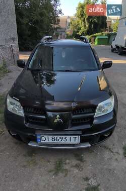 Внедорожник / Кроссовер Mitsubishi Outlander 2008 в Житомире