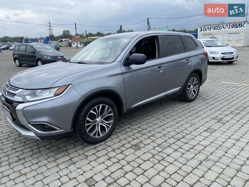 Mitsubishi Outlander 2017