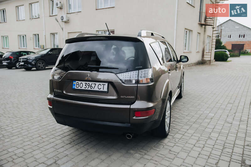 Позашляховик / Кросовер Mitsubishi Outlander 2011 в Бучачі фото 5 Позашляховик / Кросовер Mitsubishi Outlander 2011 в Бучачі