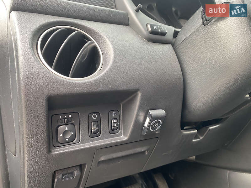 Внедорожник / Кроссовер Mitsubishi Outlander 2009 в Львове