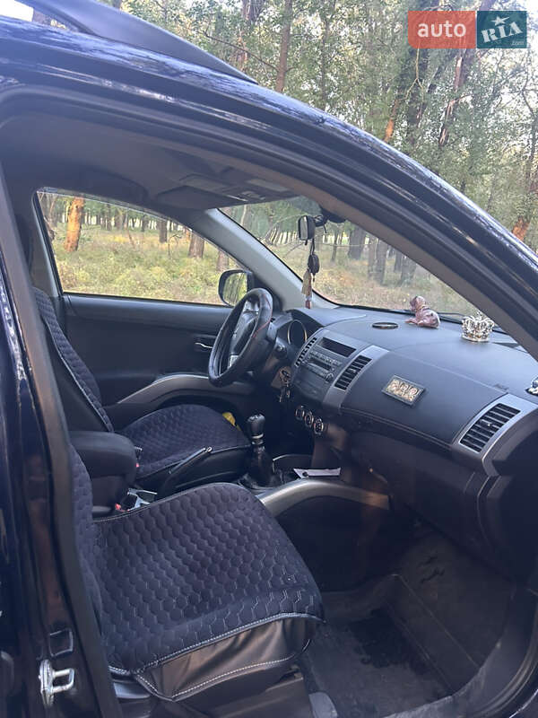 Позашляховик / Кросовер Mitsubishi Outlander 2010 в Вознесенську