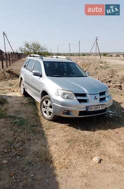 Внедорожник / Кроссовер Mitsubishi Outlander 2008 в 