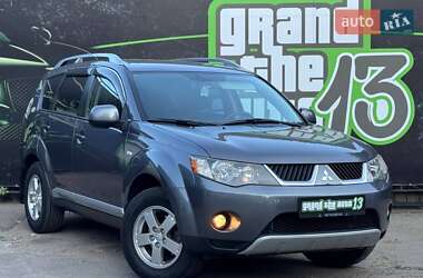 Внедорожник / Кроссовер Mitsubishi Outlander 2008 в 