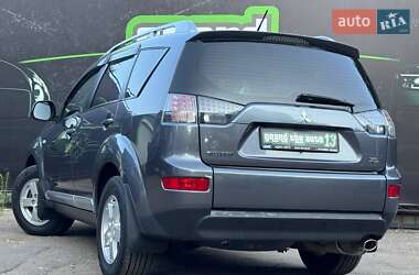 Внедорожник / Кроссовер Mitsubishi Outlander 2008 в 