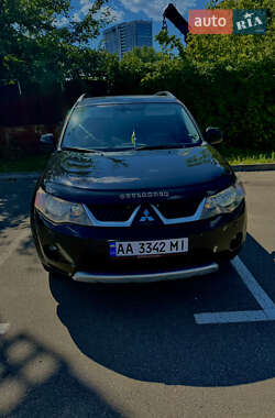 Позашляховик / Кросовер Mitsubishi Outlander 2007 в Києві