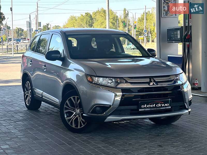 Mitsubishi Outlander 2017