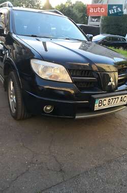 Внедорожник / Кроссовер Mitsubishi Outlander 2007 в 