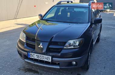 Позашляховик / Кросовер Mitsubishi Outlander 2004 в Львові