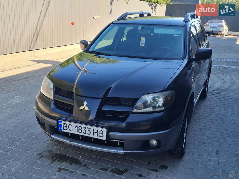 Mitsubishi Outlander 2004 Mitsubishi Outlander 2004